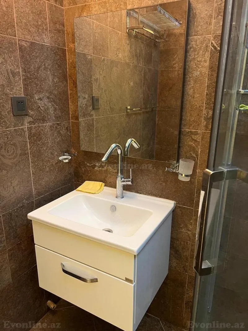 Kirayə verilir 2 otaqlı Mənzil Köhnə tikili 74 m² Nəsimi r. - şəkil 23
