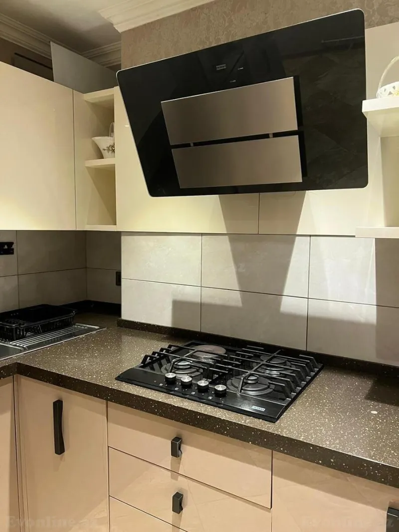 Kirayə verilir 2 otaqlı Mənzil Köhnə tikili 74 m² Nəsimi r. - şəkil 24