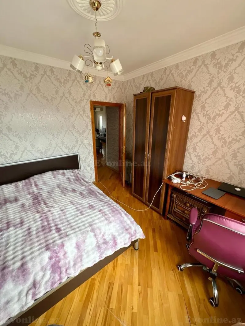 Satılır 5 otaqlı Mənzil Köhnə tikili 125 m² Əhmədli m. - şəkil 6