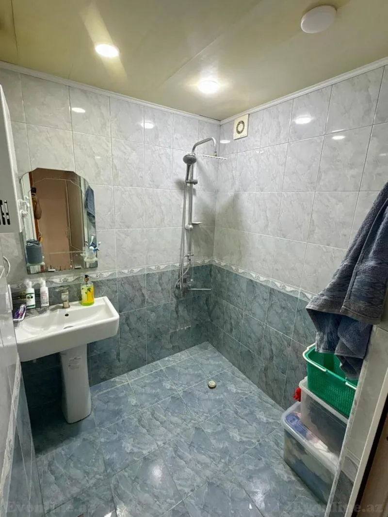 Satılır 5 otaqlı Mənzil Köhnə tikili 125 m² Əhmədli m. - şəkil 13