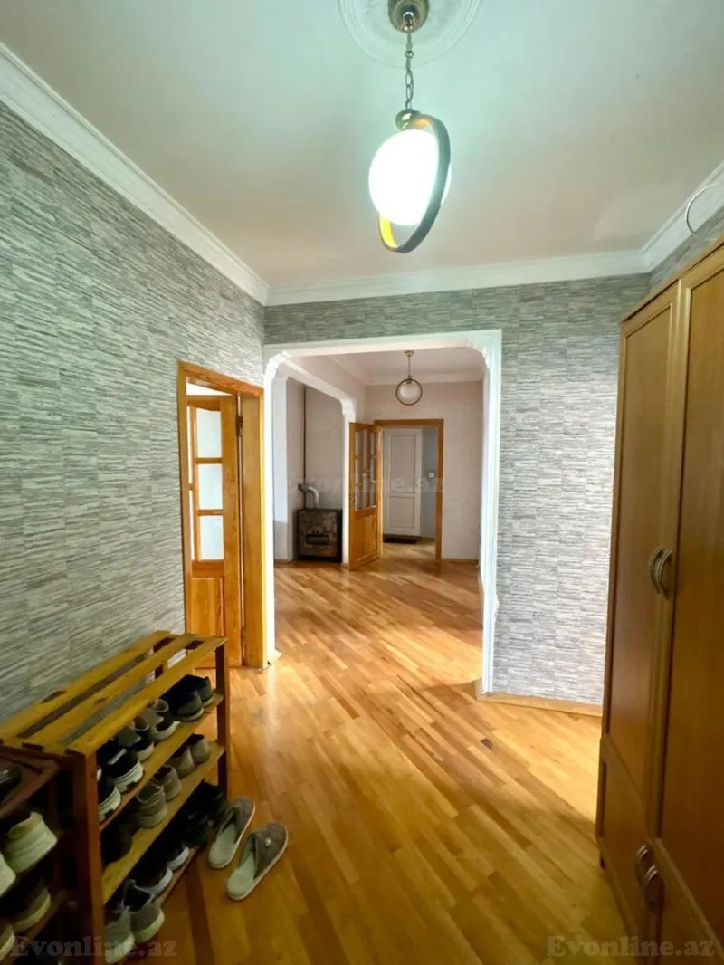 Satılır 5 otaqlı Mənzil Köhnə tikili 125 m² Əhmədli m. - şəkil 15