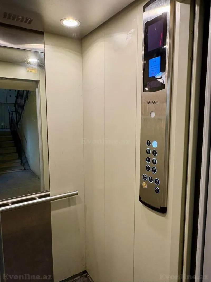 Satılır 5 otaqlı Mənzil Köhnə tikili 125 m² Əhmədli m. - şəkil 17
