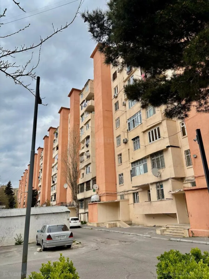 Satılır 5 otaqlı Mənzil Köhnə tikili 125 m² Əhmədli m. - şəkil 19