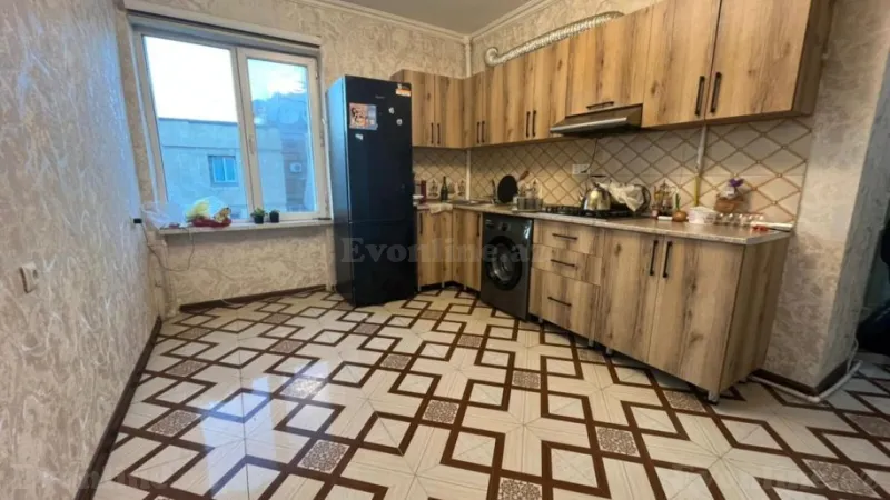 Satılır 3 otaqlı Mənzil Köhnə tikili 72 m² Gənclik m. - şəkil 9