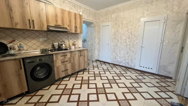 Satılır 3 otaqlı Mənzil Köhnə tikili 72 m² Gənclik m. - şəkil 10