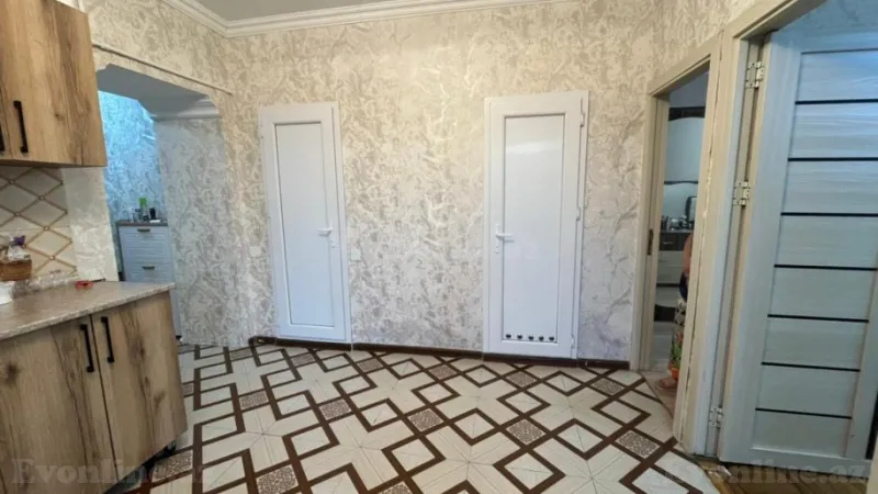 Satılır 3 otaqlı Mənzil Köhnə tikili 72 m² Gənclik m. - şəkil 11