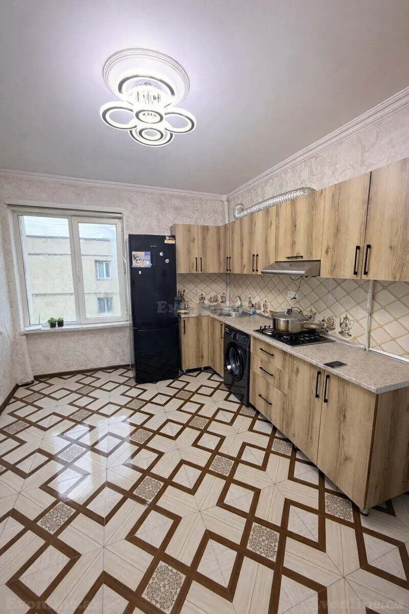 Satılır 3 otaqlı Mənzil Köhnə tikili 72 m² Gənclik m. - şəkil 12