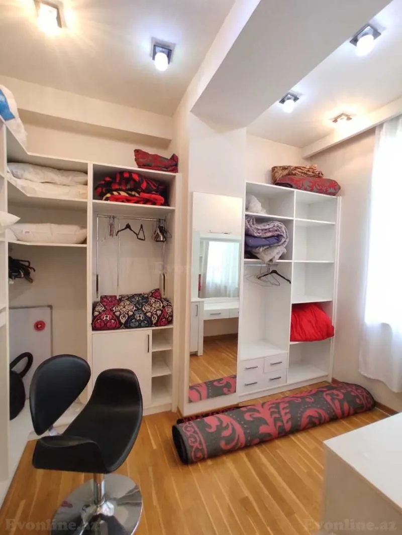 Kirayə verilir 4 otaqlı Mənzil Yeni tikili 220 m² 28 May m. - şəkil 6