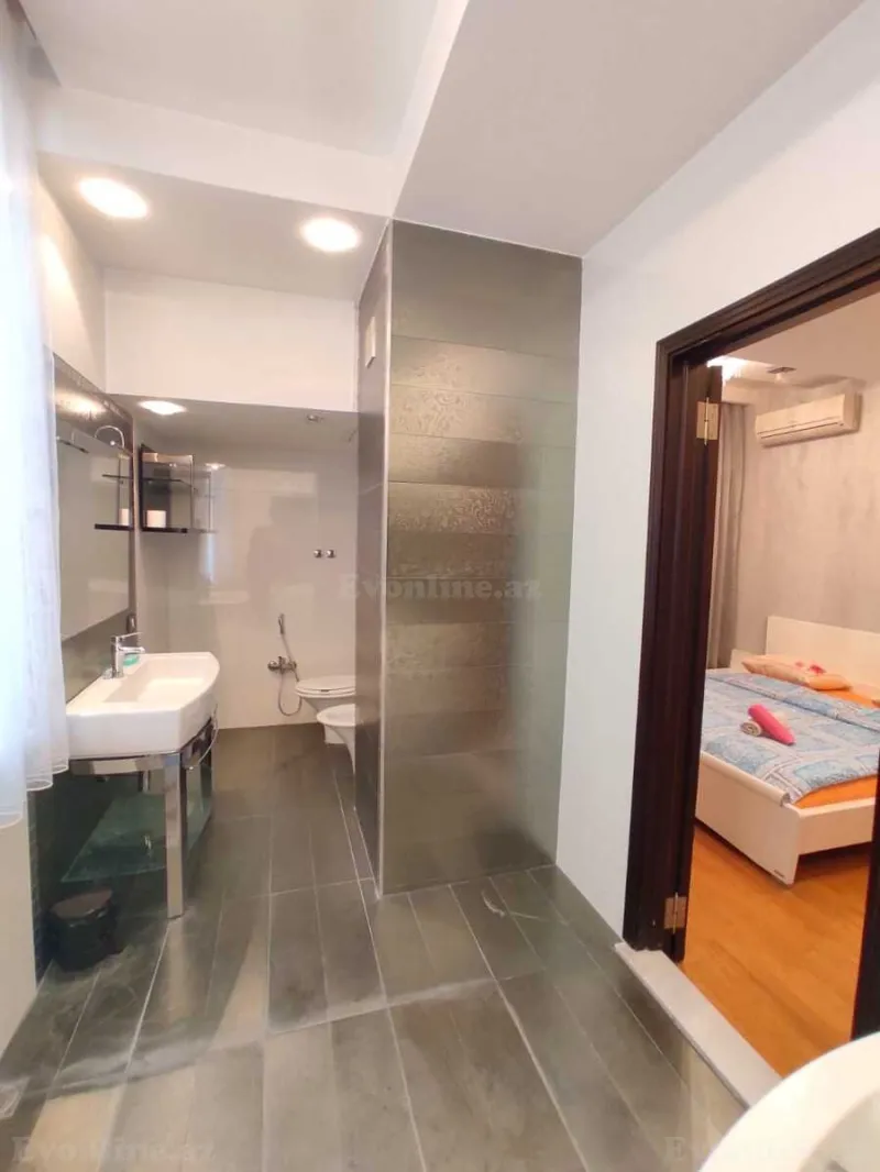 Kirayə verilir 4 otaqlı Mənzil Yeni tikili 220 m² 28 May m. - şəkil 9