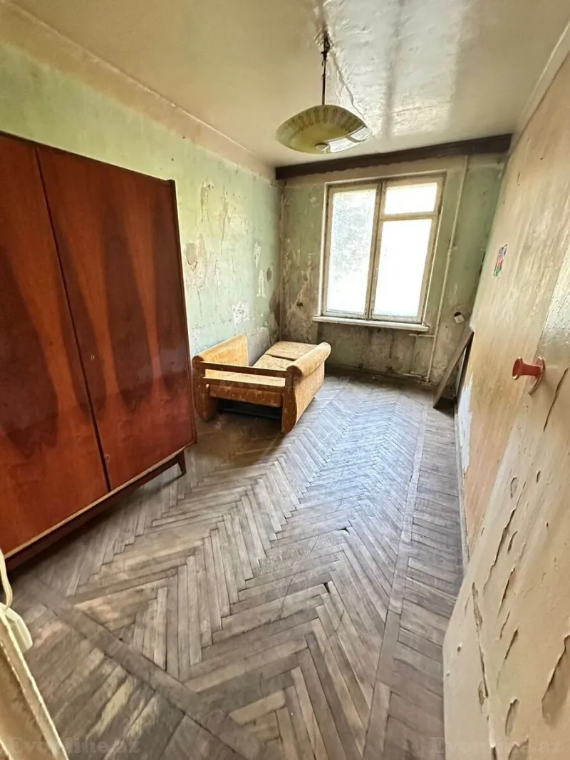 Satılır 3 otaqlı Mənzil Köhnə tikili 75 m² Dərnəgül m. - şəkil 5