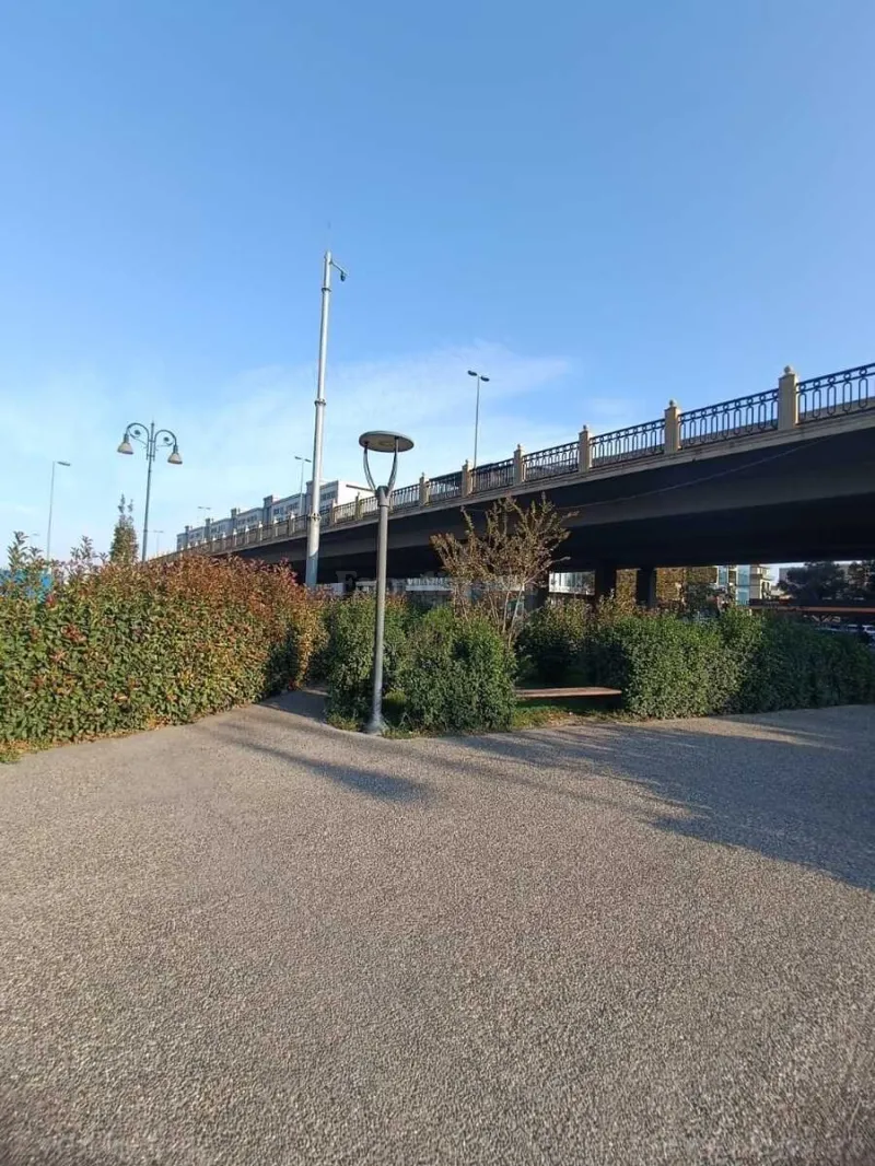 Satılır 3 otaqlı Mənzil Köhnə tikili 75 m² Dərnəgül m. - şəkil 10