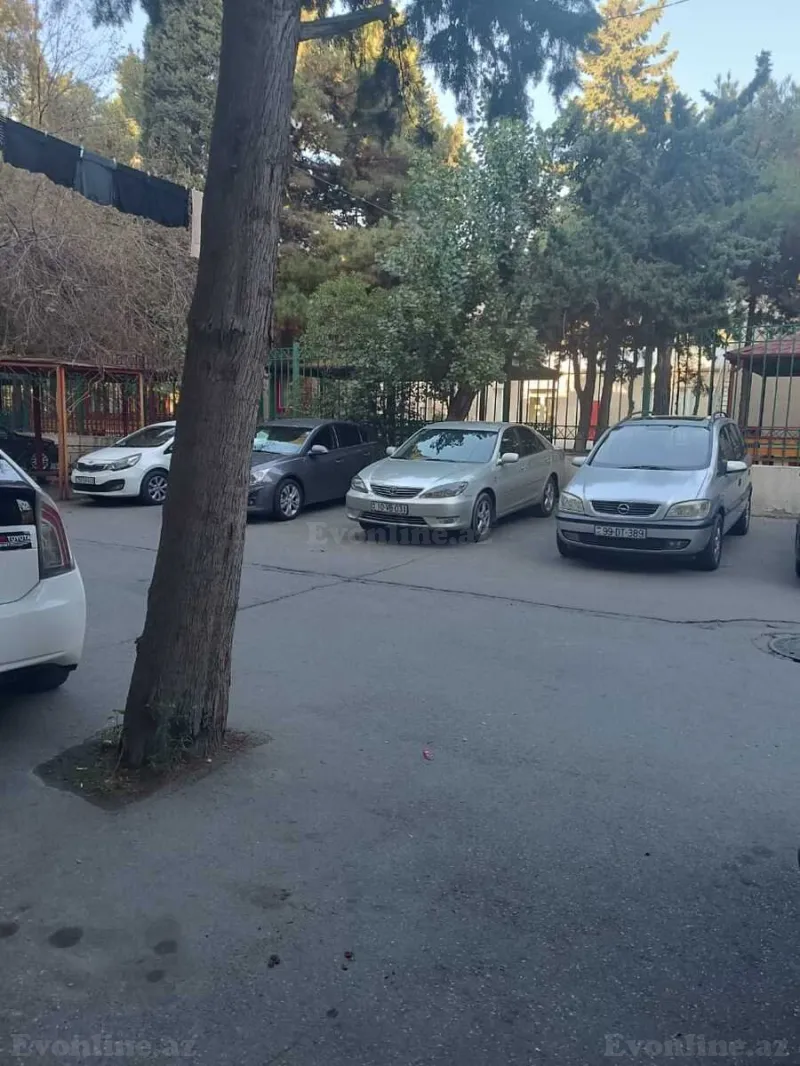 Satılır 3 otaqlı Mənzil Köhnə tikili 75 m² Dərnəgül m. - şəkil 12