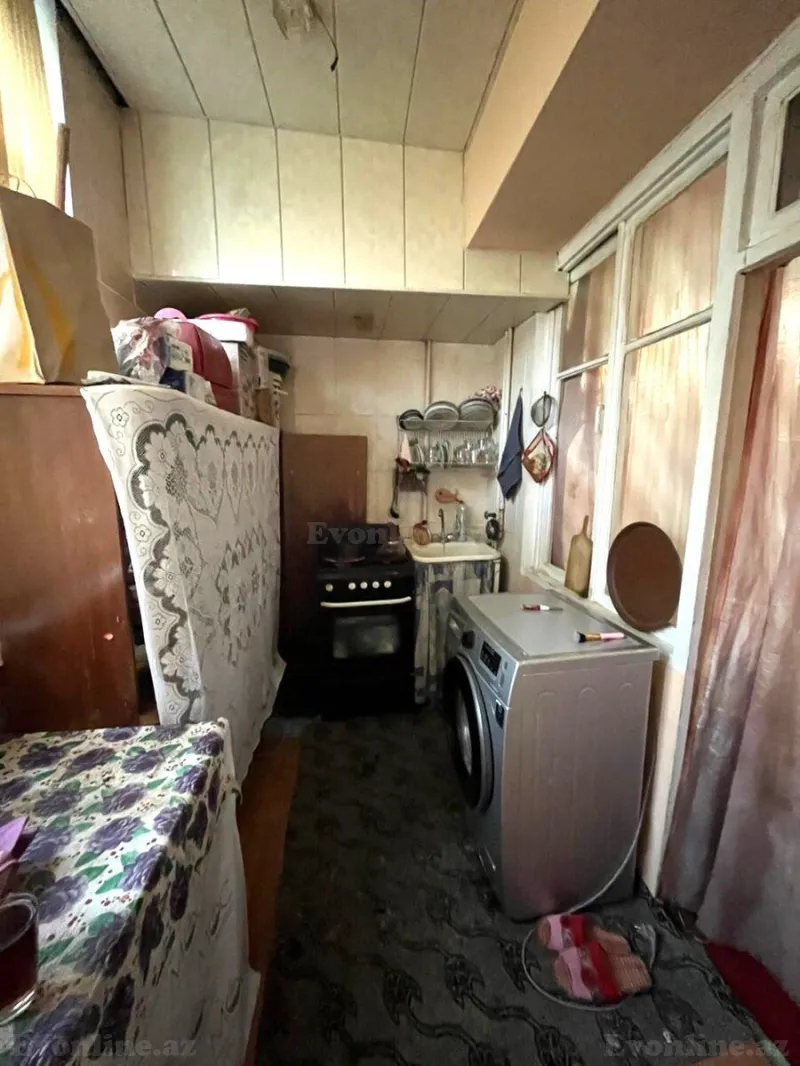 Satılır 2 otaqlı Mənzil Köhnə tikili 45 m² Gənclik m. - şəkil 5