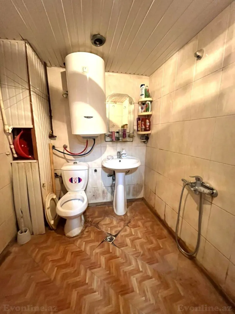 Satılır 2 otaqlı Mənzil Köhnə tikili 45 m² Gənclik m. - şəkil 6