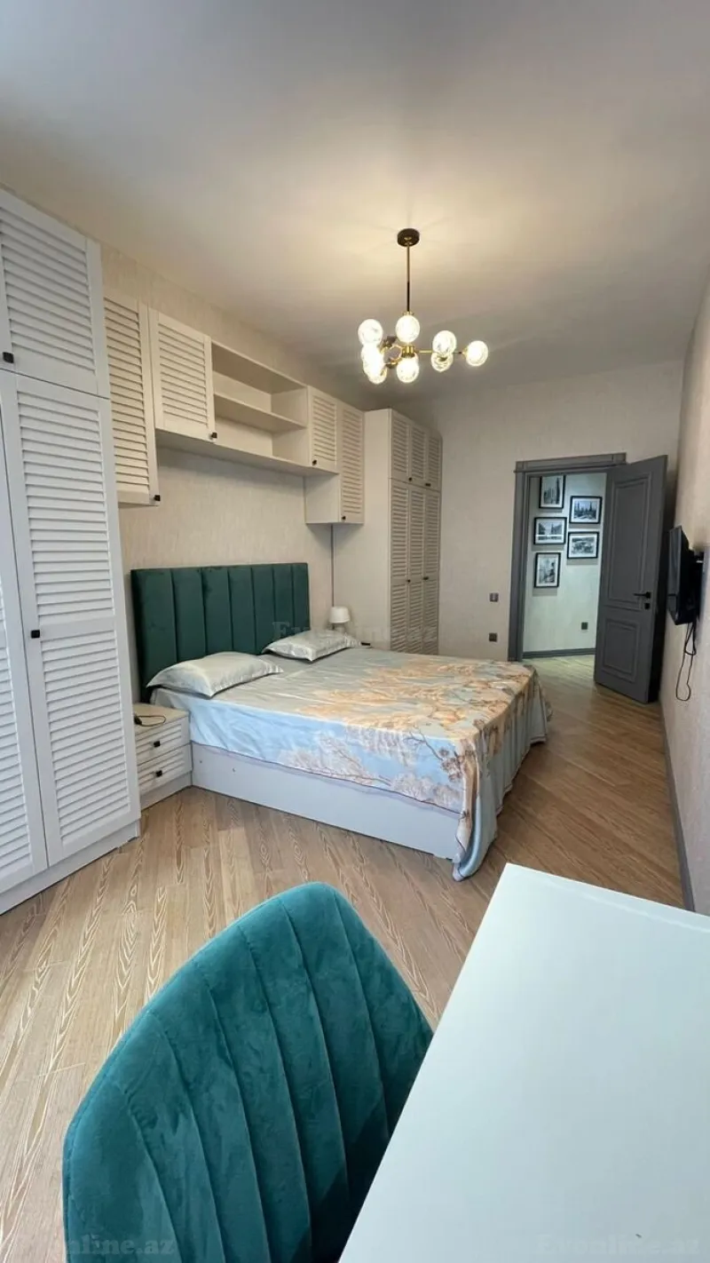 Kirayə verilir 2 otaqlı Mənzil Yeni tikili 75 m² İçərişəhər m. - şəkil 5