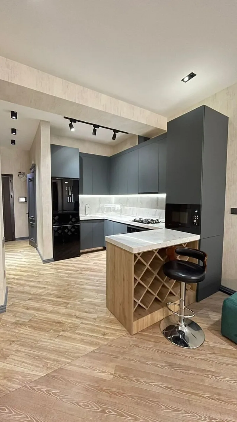 Kirayə verilir 2 otaqlı Mənzil Yeni tikili 75 m² İçərişəhər m. - şəkil 14