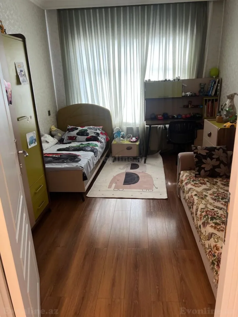 Satılır 4 otaqlı Mənzil Köhnə tikili 110 m² Abşeron r. - şəkil 2