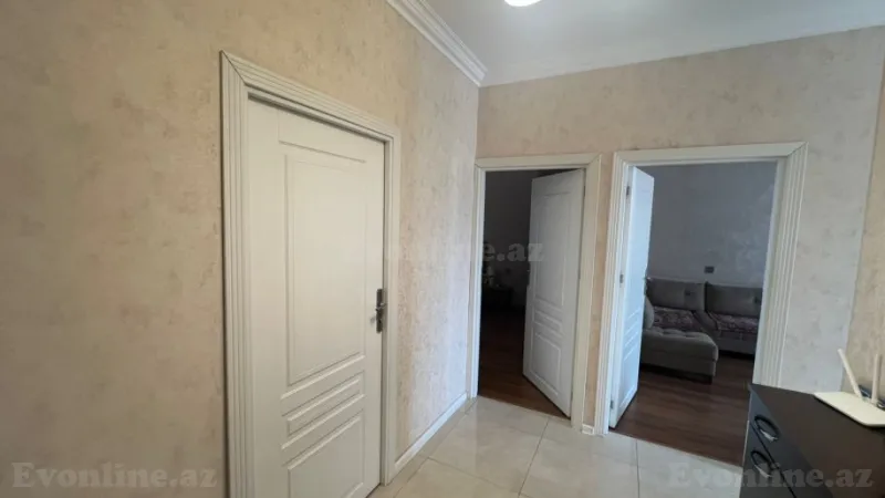 Satılır 4 otaqlı Mənzil Köhnə tikili 110 m² Abşeron r. - şəkil 3