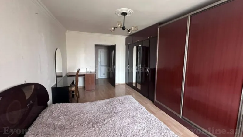 Satılır 3 otaqlı Mənzil Köhnə tikili 72 m² Yasamal - şəkil 3