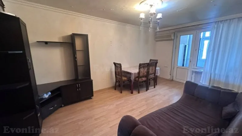 Satılır 3 otaqlı Mənzil Köhnə tikili 72 m² Yasamal - şəkil 4