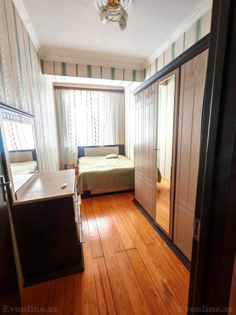 Satılır 3 otaqlı Mənzil Yeni tikili 107 m² Memar Əcəmi m. - şəkil 4