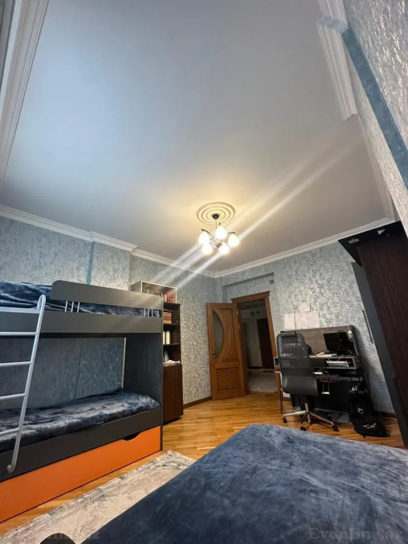 Satılır 4 otaqlı Mənzil Yeni tikili 198 m² İnşaatçılar m. - şəkil 8