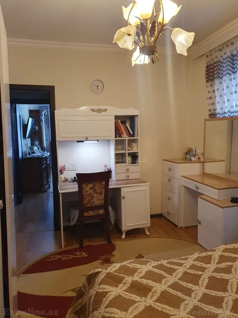 Satılır 2 otaqlı Mənzil Köhnə tikili 51 m² Sabunçu r. - şəkil 2