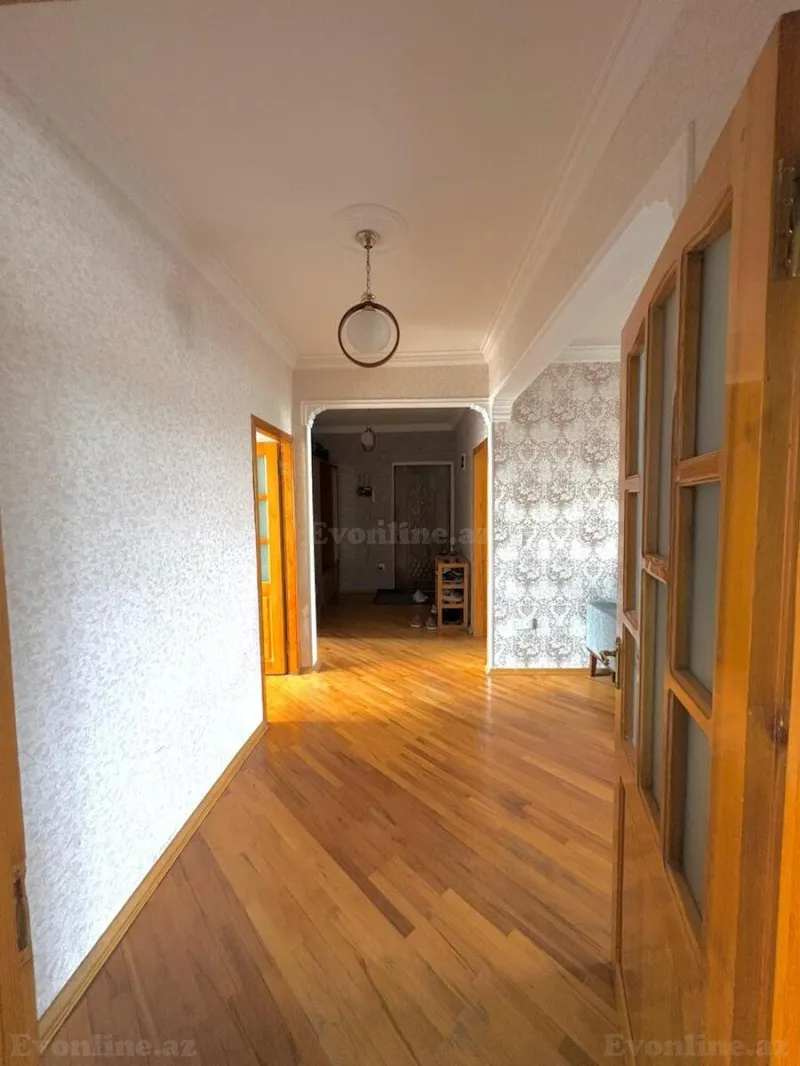 Satılır 5 otaqlı Mənzil Köhnə tikili 125 m² Əhmədli m. - şəkil 11