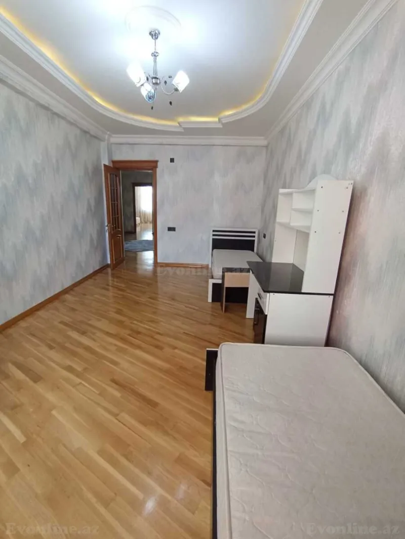 Kirayə verilir 3 otaqlı Mənzil Yeni tikili 140 m² Gənclik m. - şəkil 2