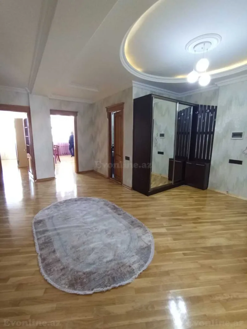 Kirayə verilir 3 otaqlı Mənzil Yeni tikili 140 m² Gənclik m. - şəkil 12