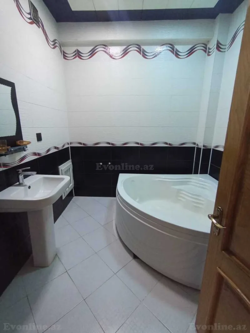 Kirayə verilir 3 otaqlı Mənzil Yeni tikili 140 m² Gənclik m. - şəkil 13