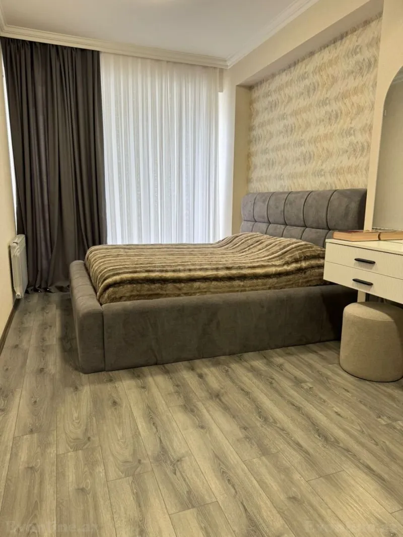 Satılır 3 otaqlı Mənzil Yeni tikili 96 m² 20 Yanvar m. - şəkil 3