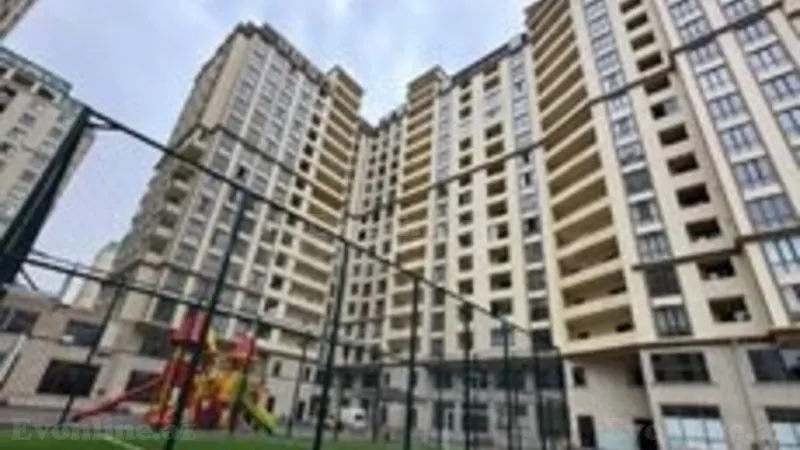 Satılır 3 otaqlı Mənzil Yeni tikili 120 m² İnşaatçılar m. - şəkil 5