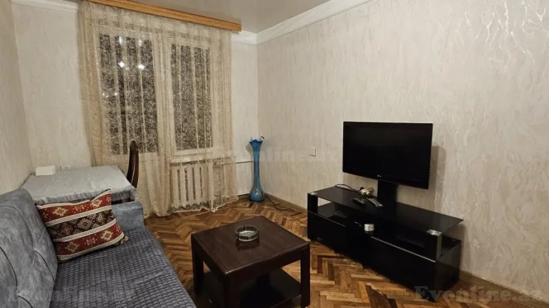 Kirayə verilir 2 otaqlı Mənzil Köhnə tikili 43 m² Elmlər Akademiyası m. - şəkil 12