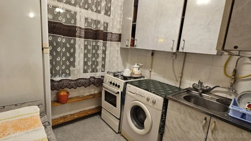Kirayə verilir 2 otaqlı Mənzil Köhnə tikili 43 m² Elmlər Akademiyası m. - şəkil 14