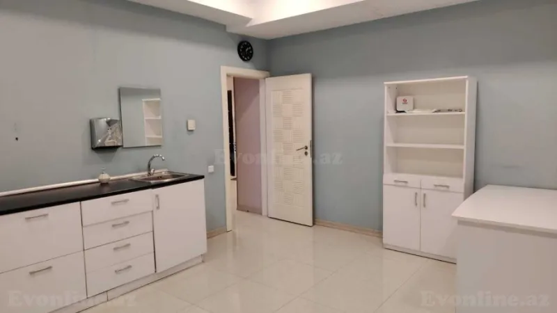 2 otaqlı Ofis 90 m² Nərimanov r. Kirayə verilir