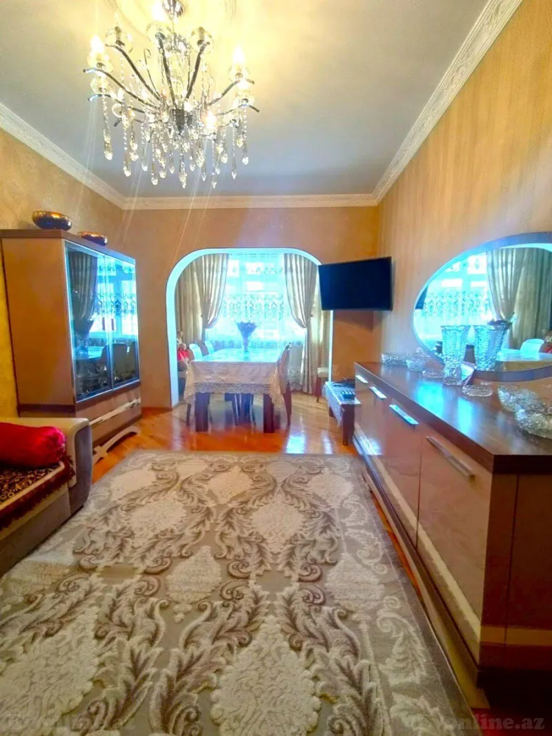 3 otaqlı Mənzil 80 m² Əhmədli Kirayə verilir