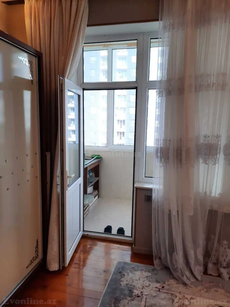 Kirayə verilir 3 otaqlı Mənzil Yeni tikili 130 m² Həzi Aslanov - şəkil 12