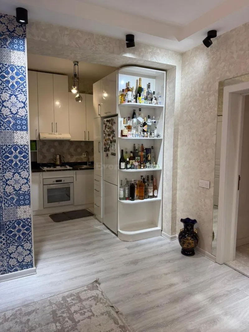 Satılır 3 otaqlı Mənzil Yeni tikili 75 m² Yasamal r. - şəkil 3