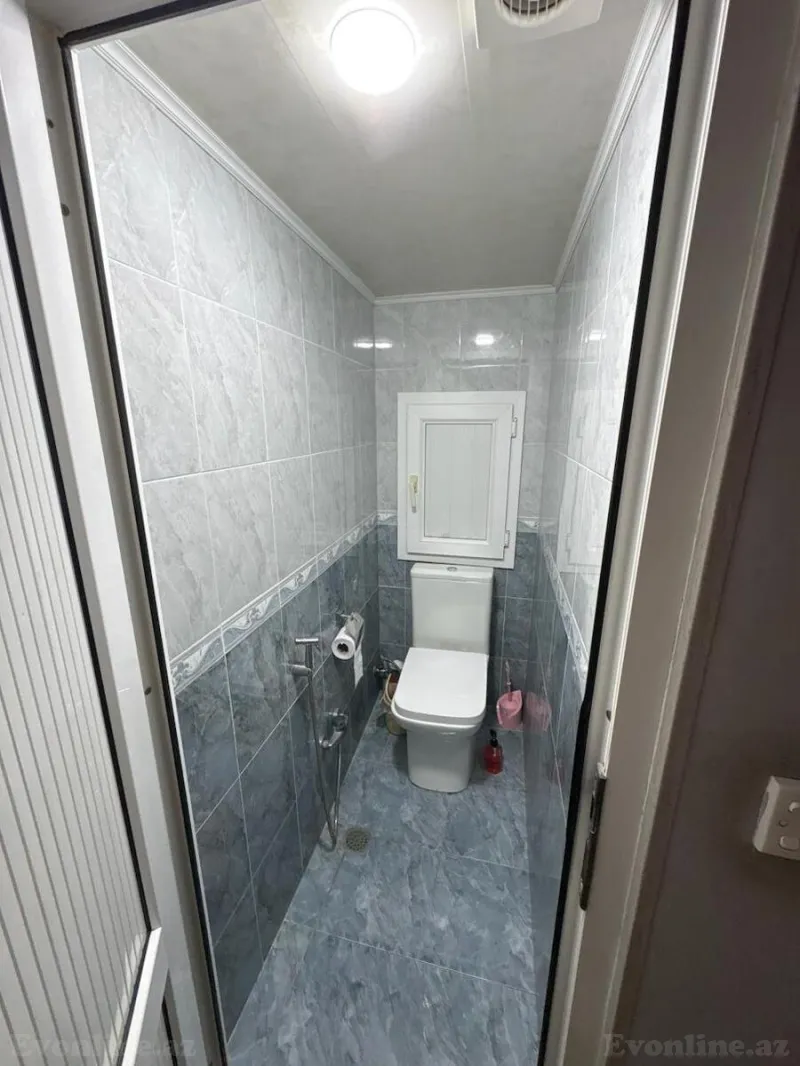 Satılır 5 otaqlı Mənzil Köhnə tikili 110 m² Əhmədli m. - şəkil 15