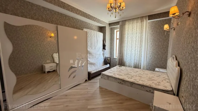 Kirayə verilir 4 otaqlı Mənzil Yeni tikili 160 m² Xətai r. - şəkil 7