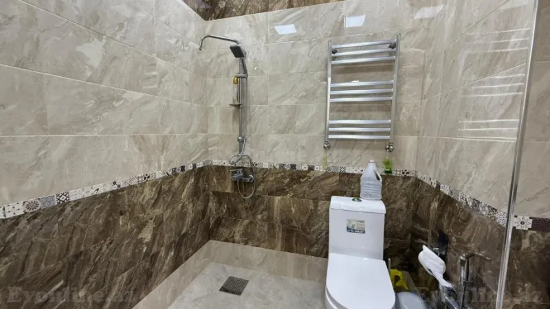 Kirayə verilir 4 otaqlı Mənzil Yeni tikili 160 m² Xətai r. - şəkil 18