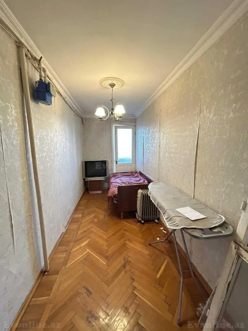 Satılır 4 otaqlı Mənzil Köhnə tikili 78 m² 4-cü mikrorayon - şəkil 9