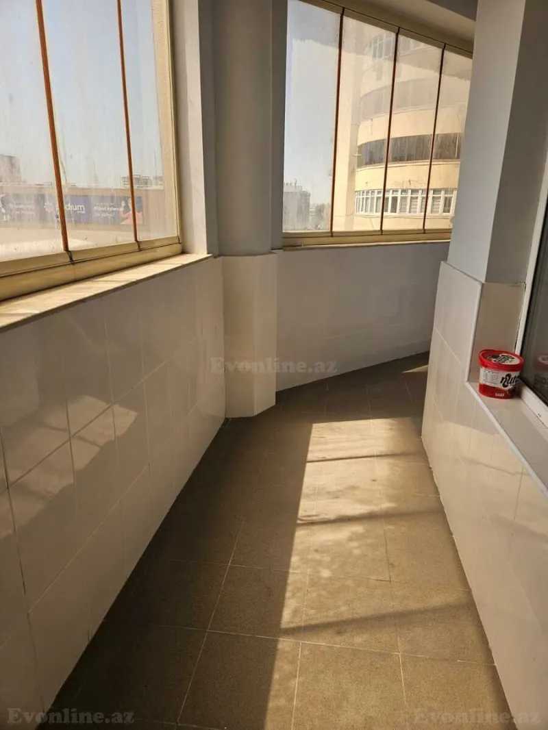 Kirayə verilir 3 otaqlı Mənzil Yeni tikili 135 m² Nizami r. - şəkil 6