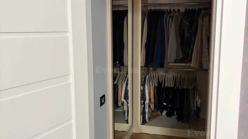 Kirayə verilir 4 otaqlı Mənzil Yeni tikili 155 m² Xətai m. - şəkil 9