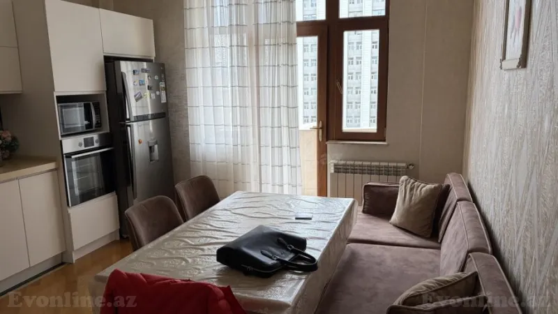 Kirayə verilir 4 otaqlı Mənzil Yeni tikili 155 m² Xətai m. - şəkil 18
