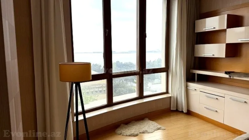 Kirayə verilir 4 otaqlı Mənzil Yeni tikili 175 m² Sahil m. - şəkil 9