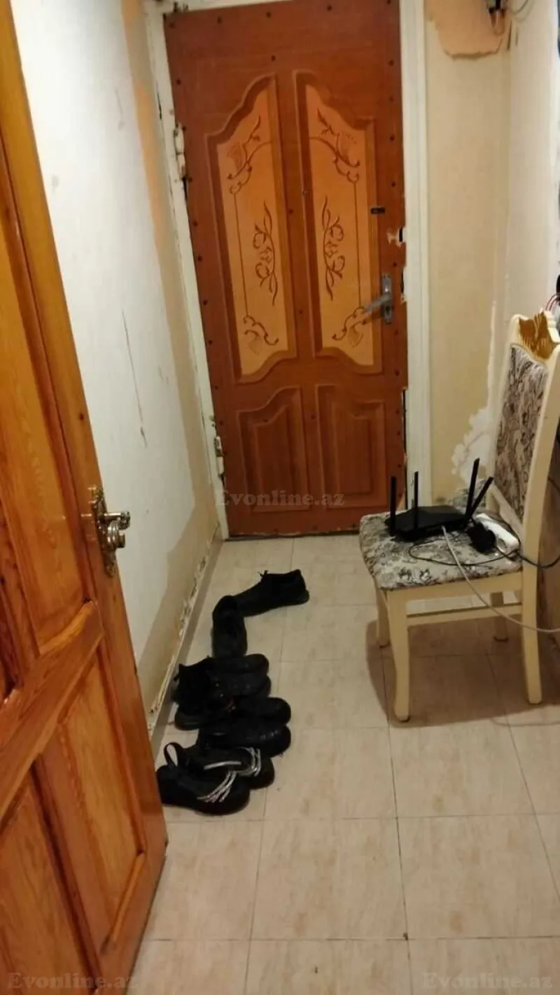 Kirayə verilir 2 otaqlı Mənzil Köhnə tikili 50 m² 1-ci mikrorayon - şəkil 7