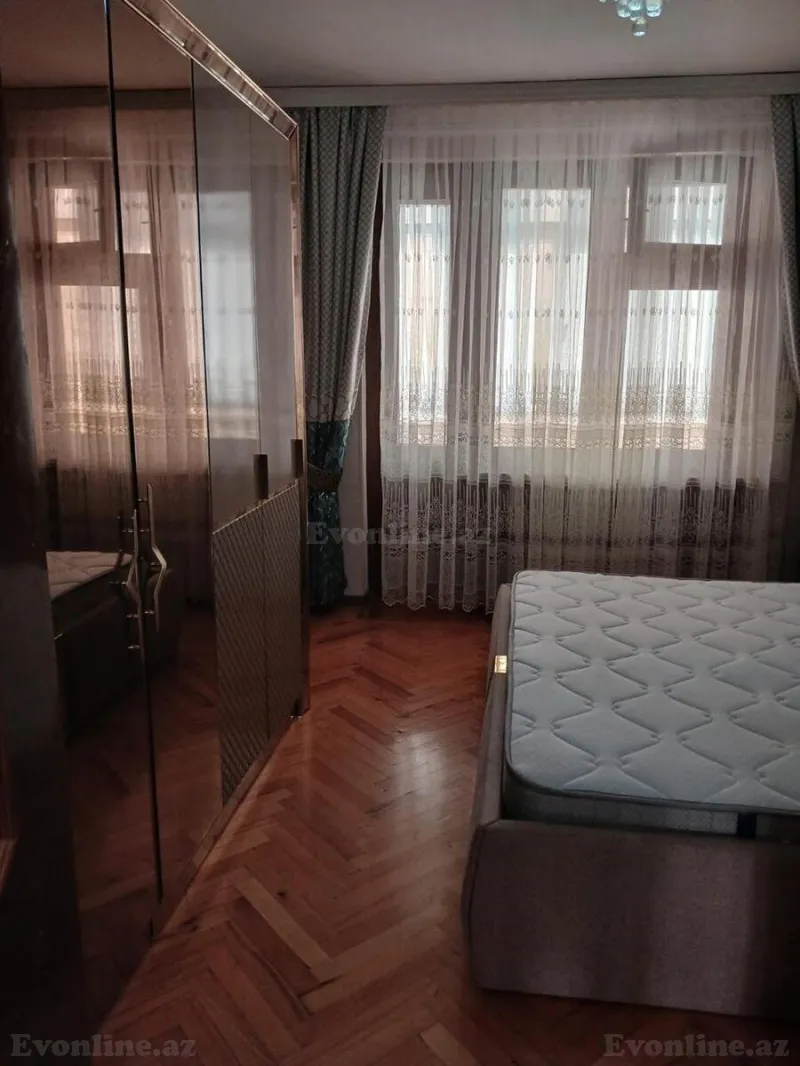Kirayə verilir 3 otaqlı Mənzil Köhnə tikili 75 m² Xalqlar Dostluğu m. - şəkil 3