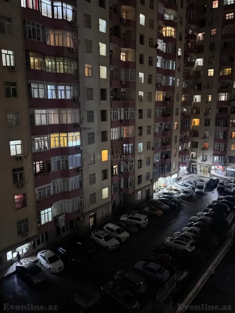 3 otaqlı Mənzil 94 m² Yasamal Kirayə verilir
